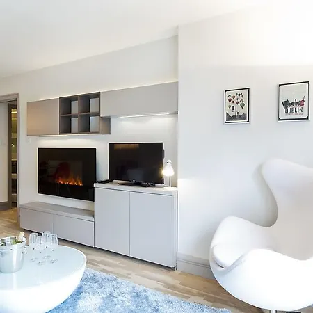 60 Adelaide Square Apartman Dublin